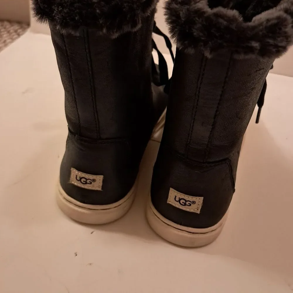 UGG Boots Lace Up Women's 7 Black Croft Luxe Quilt Tall Winter Cozy Luxury